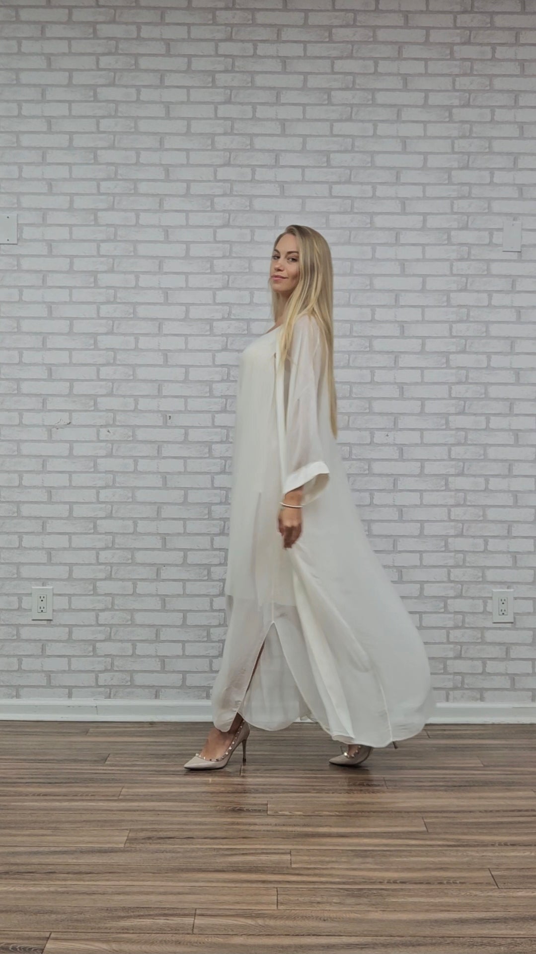 Ivory Air Cover-Up