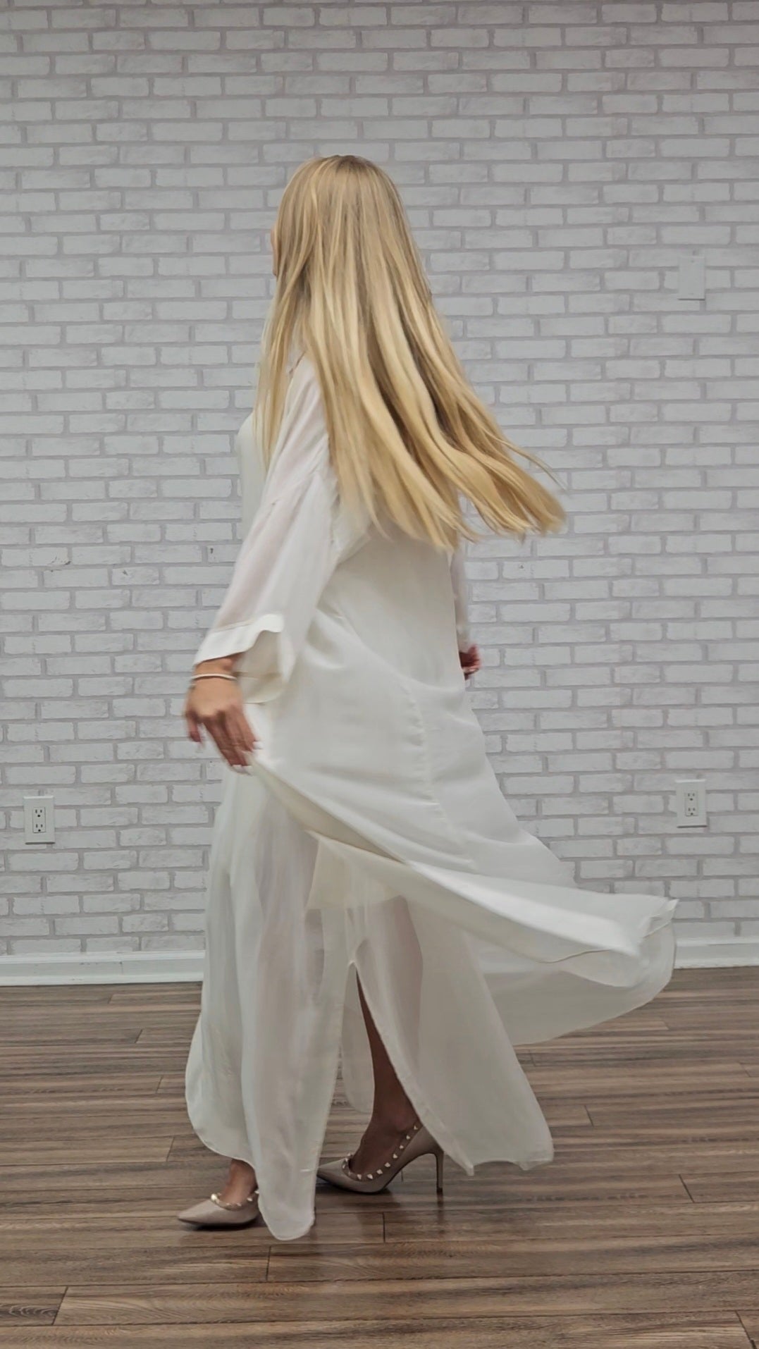 Ivory Air Cover-Up