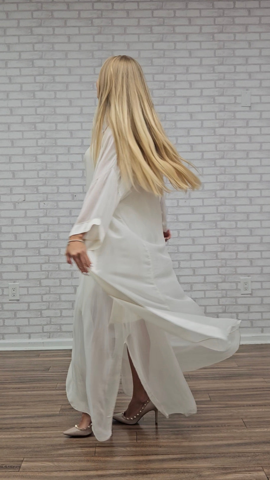 Ivory Air Cover-Up